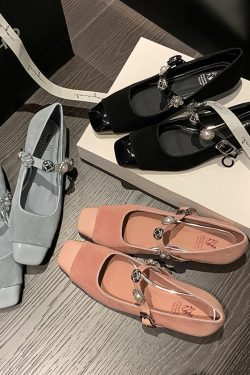 2025 New Women's French Low-Heeled Mary Jane Flats with Pearl Buckle - Genuine Leather, Square-Toe, Chanel-Style, Shallow Mouth