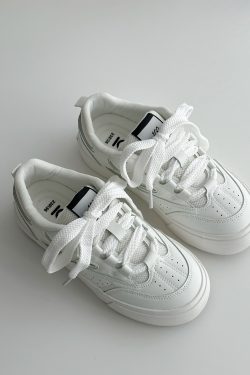 2025 Spring Women's Breathable Thick-Soled White Sneakers - Versatile Lychee Park Star Style for Everyday Wear