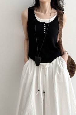 2025 Summer Women's Slim Fit Fake Two-Piece Knitted Vest - Versatile Fashionable Sleeveless Top