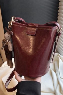 2025 Women's Retro Bucket Bag - Casual Crossbody Shoulder Style for Spring and Summer - Trendy Versatile Fashion Accessory