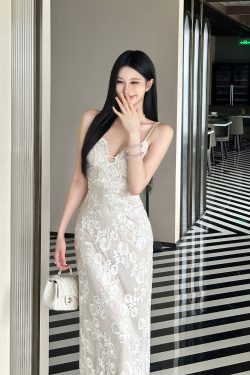3D Lace Embroidered Rose Bodycon Slip Dress - Summer Floral Fashion for Women - Stylish Summer Evening Dress
