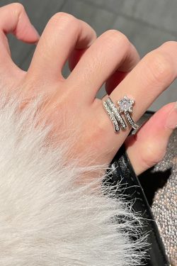 Adjustable Diamond-Studded Five-Pointed Star Ring for Women - Korean Style, Light Luxury, Trendy & Cool Niche Design