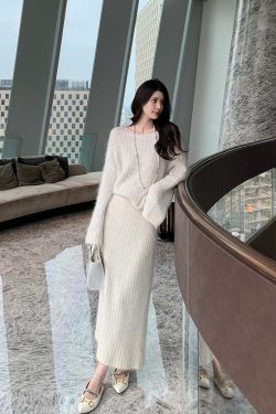 Alpaca Wool A-Line Midi Skirt for Women, Slim Fit Elegant Long Skirt, Winter Fashion 2023, Cozy Chic Style