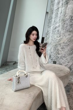 Alpaca Wool A-Line Midi Skirt for Women, Slim Fit Elegant Long Skirt, Winter Style, Cozy Fashion, Chic Layering Essential
