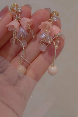Ancient Style Hanfu Dress with Pink Lily of the Valley Earrings, Elegant Long Ear Clips, Sweet Temperament, Youthful Vibe