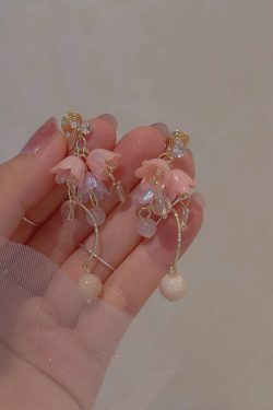 Ancient Style Hanfu Dress with Pink Lily of the Valley Earrings, Elegant Long Ear Clips, Sweet Temperament, Youthful Vibe