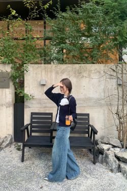 Autumn Deep Blue Cable Knit Long Sleeve Cardigan for Women, Slimming Round Neck Knit Top for Fall Fashion