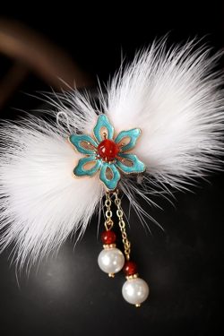 Autumn Winter Tassel Fur Hair Clip for Women, Ancient Style Side Clip Headpiece, Hanfu Accessory, White