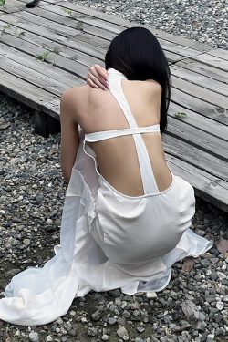 Backless Elegant White Summer Dress for Beach Vacations - Perfect for Photoshoots and Summer Outings
