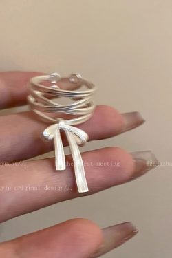 Ballet-Style Butterfly Knot Ribbon Adjustable Open Ring for Women - Niche Design, Trendy 2024 Fashion Accessory