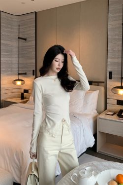 Beige Lace Waist Shaper Top for Women, Thickened Knitted Base Layer, Slimming Fitted Style, Perfect for 90s and Y2K Fashion