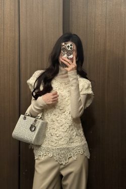 Beige Sequin Embroidered Knitted Vest for Women, Hook Weaving Aesthetics, Round Neck Pullover, Versatile Y2K Style Top