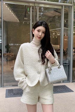 Beige Straight-Leg Casual Pants for Women, High-End Quality, Versatile Design, Chic Everyday Wear, Trendy Y2K Style