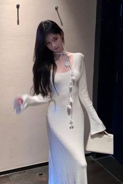 Bell Sleeve White Wool Knitted Mermaid Dress with Floral Ribbon - Autumn Winter Slim Fit Fashion