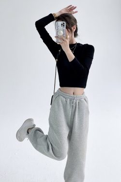 Black Long Sleeve High-Waisted Crop Top - Slim Fit Midriff-Baring T-Shirt for Spring 2025 - Korean Style Sexy Fashion