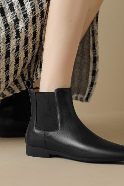Black Low-Heeled Pointed Toe Chelsea Boots for Women, Genuine Leather Martin Boots, 2023 Trendy Large Size 41-43