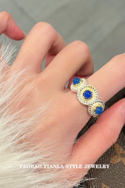 Blue Chalcedony Daisy Open Ring for Women - Exquisite Light Luxury Niche Design, High-End Fashion Jewelry