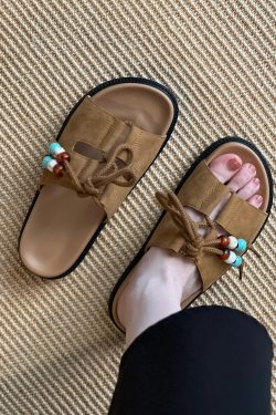 Bohemian Style Thick-Soled Slippers for Women - Versatile Summer Beach Sandals 2025 Fashion Trend