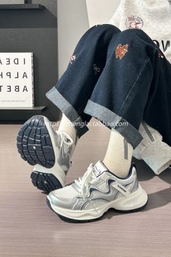 Breathable Mesh Dad Shoes for Women - 2025 Summer Retro Casual Sneakers, Versatile Functional Sports Footwear