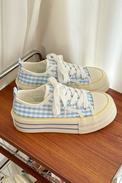 Breathable White Canvas Shoes for Women - Versatile Thick-Soled Casual Sneakers, Summer 2025 Instagram Style