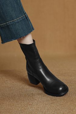 British Style Genuine Leather Chunky Heel Round Toe Ankle Boots for Women with Back Zipper - Martin Boots for Autumn & Winter Fashion