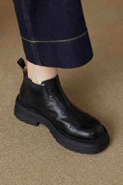 British Style Round Toe Thick-Soled Genuine Leather Elastic Ankle Chelsea Boots for Women - Versatile Comfort Footwear