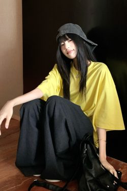 Casual Loose Fit Solid Color Round Neck T-Shirt for Women - Versatile Summer Top in Lazy Style, Perfect for Everyday Wear