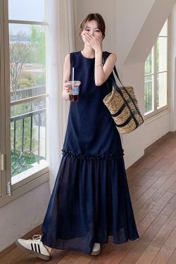 Chic Dark Blue Sleeveless Dress for May Day Travel - Elegant and Stylish Design, Perfect for Summer Outings
