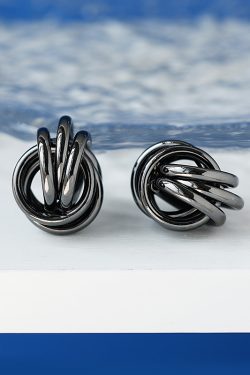 Chic Metal Round Interwoven Earrings - Versatile Fashion Jewelry for Dating, Runway Shows, and Special Occasions