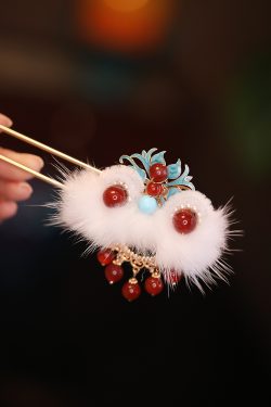 Children's U-Shaped Hairpin - Fluffy Cute Lion Design, Classical Chinese Style Hair Accessory for Festive Occasions