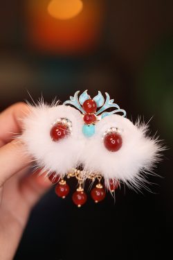 Chinese-Style Lion Hairpin Side Clip, Cute Fluffy Hanfu Headwear for Autumn Winter, Ancient Style Accessories for Little Girls