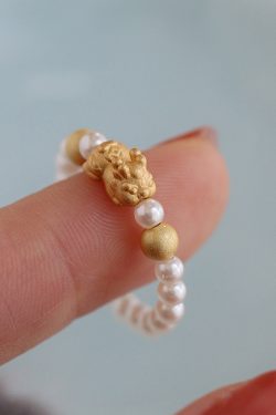 Chinese Style Matte Gold Pixiu Pearl Ring for Women - Wealth-Attracting Mythical Beast Design, 2025 National Trend Jewelry