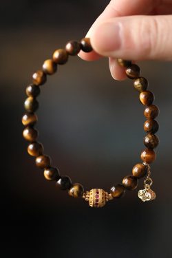 Chinese-Style Retro Bracelet for Women - Elastic Rope Wristband, National Wind Design, Spring Summer Fashion Accessory
