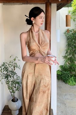 Chinese-Style Retro High-End Summer Two-Piece Suit: Neck-Hanging Top & Wide-Leg Pants Set for Effortless Chic