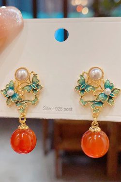 Chinese-Style Traditional Dripping Oil Butterfly Stud Earrings for Women - Elegant Palace Style Drop Earrings, High-End Ear Accessories