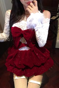 Christmas Lace Camisole Dress for Women - Waist-Cinching Princess Style, Short Skirt for Autumn and Winter Fashion