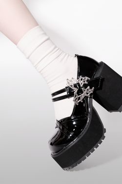 Chunky-Heeled Mary Jane Shoes with Twin Butterflies - Retro American College Style Thick-Soled Footwear for Students and JK Fashion