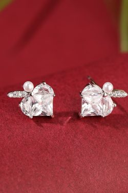 Classy 925 Sterling Silver Heart Diamond Stud Earrings with Pearl Accents for Women, Elegant Fashion Jewelry