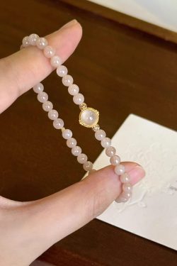 Classy Natural Moonstone Chalcedony Bracelet for Women – Exquisite Light Luxury Handcrafted Jewelry with French Design Elements