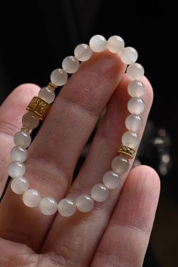 Classy Natural Translucent Chalcedony Bracelet for Women - Decorative Lucky Bead Design, Elegant Gift for Any Occasion