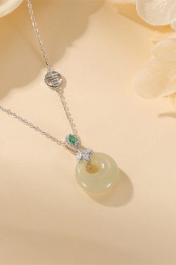 Classy Pi Xiu Pendant Necklace for Women, Hetian Jade & 925 Silver Chain, High-End Jewelry, Elegant Accessory for Special Occasions