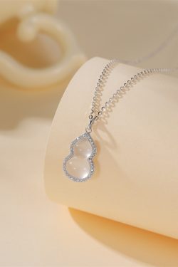 Classy Pure Silver Chalcedony Gourd Necklace for Women, Blue and White Porcelain Natural Jade Collarbone Chain, Trendy Accessory