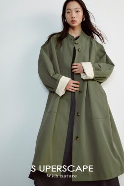 Color-Blocking Long Trench Coat with Stand Collar, Loose Fit, Super Cool Solotex Yarn - Trendy 90s Inspired Outerwear