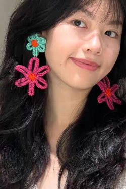 Colorful Bohemian Flower Earrings for Women, Handmade Woven Ethnic Style, Exaggerated Beach Vacation Studs, Trendy Summer Accessories