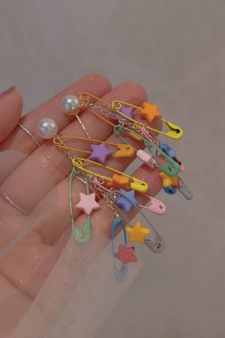 Colorful Dopamine Brooch Earrings for Women, Star Tassel Design, No Ear Holes, Unique Incense Plate Ear Clips, Niche Personality Style