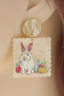 Colorful Geometric Rabbit Ear Pendant Earrings with Carrot Design – Beige Easter-Inspired Square Jewelry Accessories