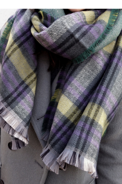 Colorful Tassel Scarf - Beautifully Patterned Korean Style Accessory for Chic Looks