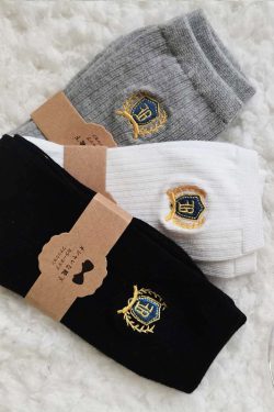 Cotton Mid-Tube JK Socks with Embroidered Badge - 3 Pairs - Women's Spring Autumn Uniform Style Short Socks