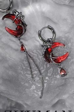 Dark Red Crescent Moon Earrings, Asymmetrical Tassel Ear Clips, Unique Light Luxury Ear Pendants, Chic Accessories