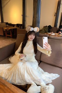 Delicate Fairy Dress for Spring, Gentle Slim Waist Design, Elegant Temperament Base Dress, Perfect for Layering and Everyday Wear